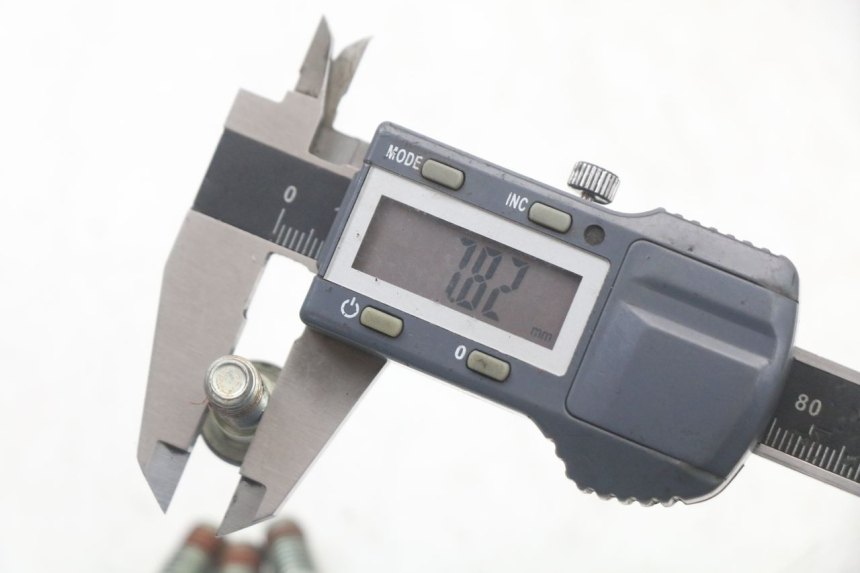 photo de VIS DISCO DEL FRENO HONDA PCX (JF28) 125 (2009 - 2011) - Primo piano tecnico