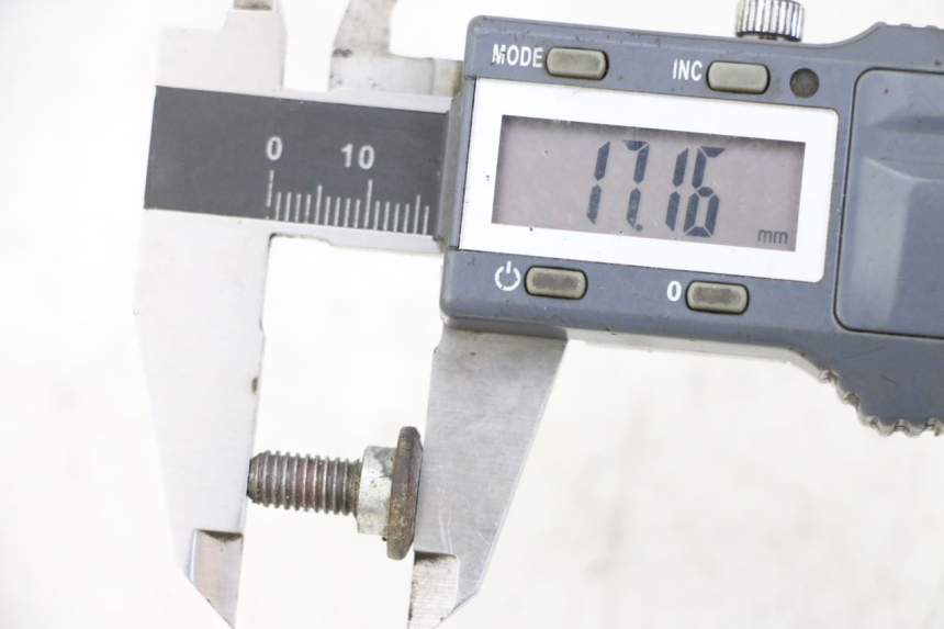 photo de BULLONE DEL DISCO DEL FRENO KAWASAKI KX 65 (2000 - 2019) - Zoom sullo stato d'uso