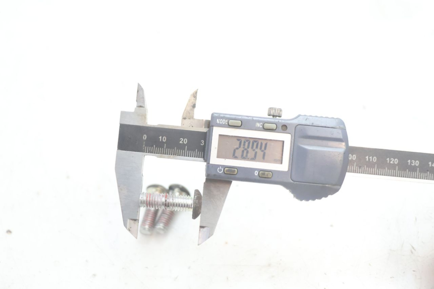photo de BULLONE DEL DISCO DEL FRENO PEUGEOT KISBEE 2T 50 (2010 - 2017) - Altra angolazione
