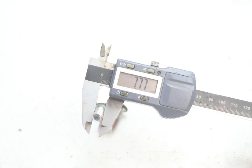 photo de BULLONE DEL DISCO DEL FRENO PEUGEOT KISBEE 2T 50 (2010 - 2017) - Primo piano tecnico