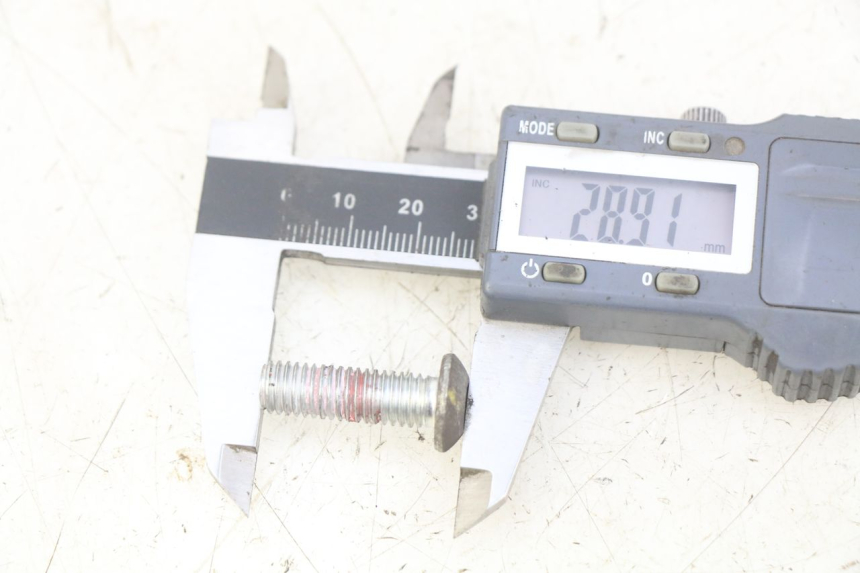 photo de VIS DISCO DEL FRENO PEUGEOT KISBEE 4T 50 (2018 - 2022) - Zoom sullo stato d'uso