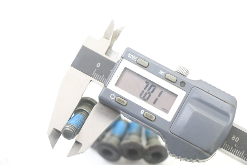 photo de BULLONE DEL DISCO DEL FRENO KYMCO PEOPLE S 125 (2000 - 2008) - Primo piano tecnico