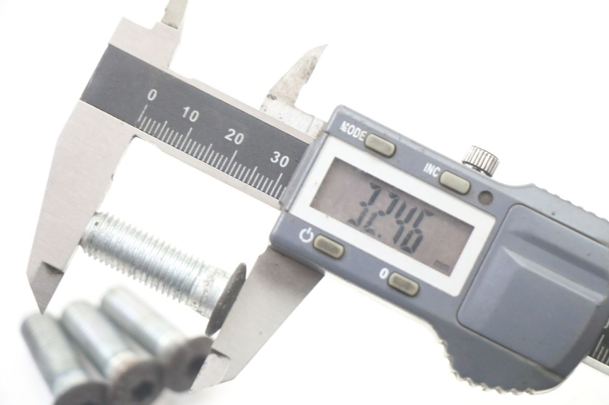 photo de BULLONE DEL DISCO DEL FRENO MBK BOOSTER NEXT GENERATION 50 (1995 - 1998) - Altra angolazione