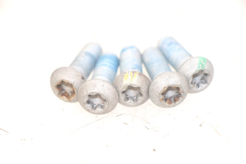 photo de VIS DISCO DEL FRENO PIAGGIO MEDLEY 125 (2016 - 2023) - Vista d'insieme del prodotto