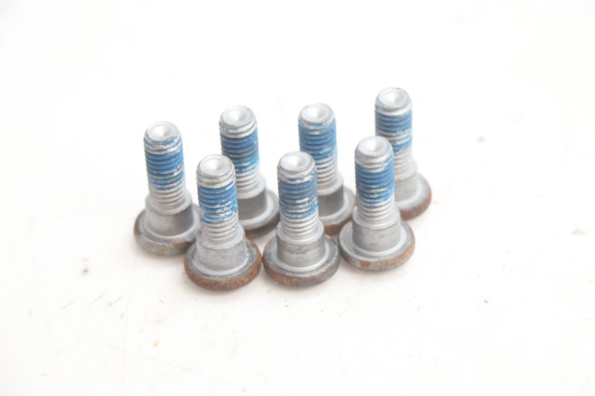 photo de BULLONE DEL DISCO DEL FRENO PIAGGIO MP3 HPE 530 (2022 - 2026) - Zoom sullo stato d'uso