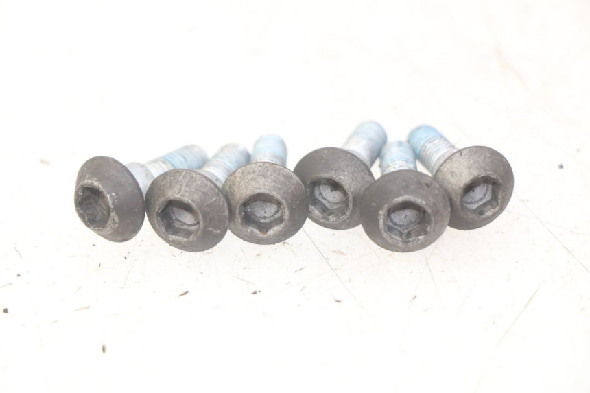 photo de VIS DISCO DEL FRENO YAMAHA MT ABS 125 (2014 - 2018) - Altra angolazione