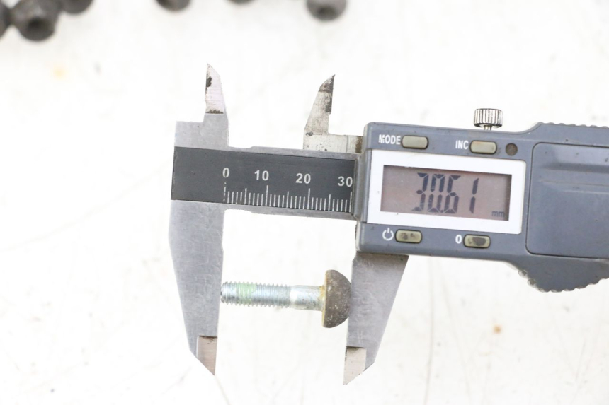 photo de BULLONE DEL DISCO DEL FRENO HONDA NSR R 125 (1994 - 2003) - Dettaglio del componente