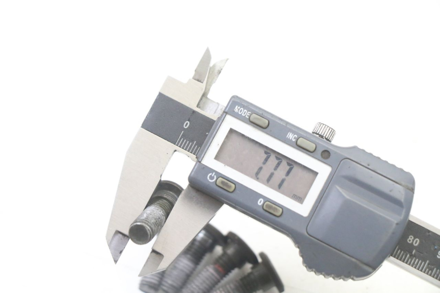 photo de BULLONE DEL DISCO DEL FRENO SYM ORBIT III 3 4T 50 (2021 - 2025) - Primo piano tecnico