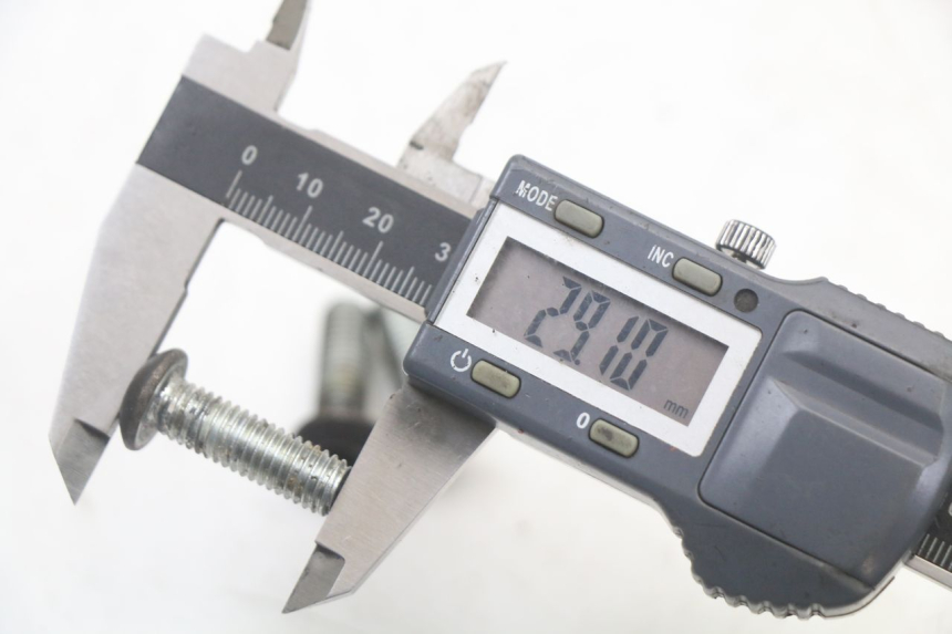 photo de BULLONE DEL DISCO DEL FRENO PEUGEOT KISBEE 2T 50 (2010 - 2017) - Altra angolazione