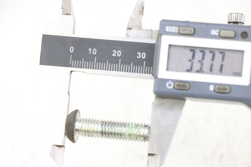 photo de BULLONE DEL DISCO DEL FRENO PEUGEOT SATELIS 125 (2013 - 2018) - Dettaglio del componente