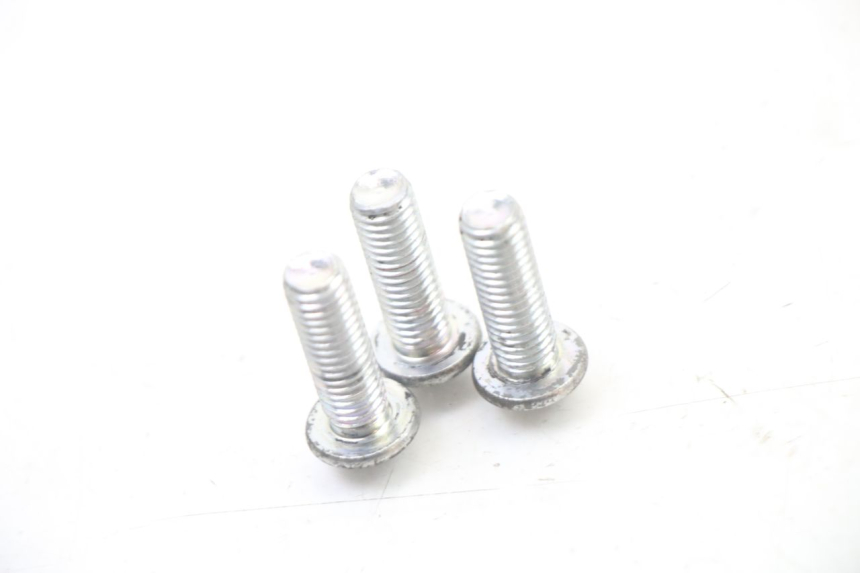 photo de BULLONE DEL DISCO DEL FRENO PEUGEOT VIVACITY 125 (2010 - 2017) - Zoom sullo stato d'uso