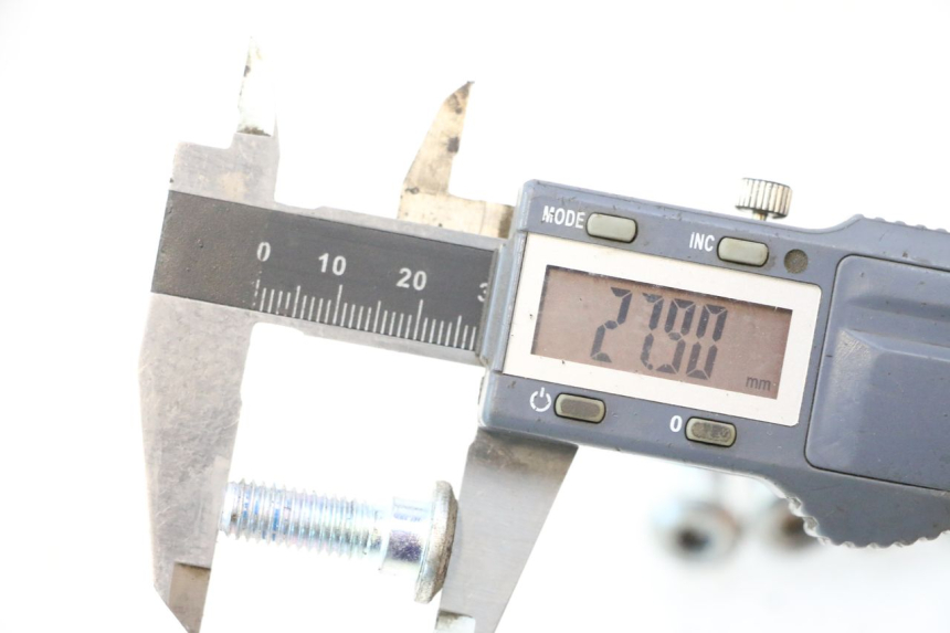 photo de BULLONE DEL DISCO DEL FRENO BAIKU SAKURA 1 (2021 - 2025) - Zoom sullo stato d'uso