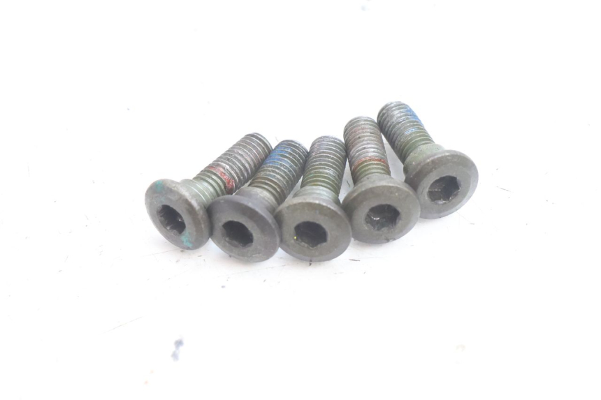 photo de BULLONE DEL DISCO DEL FRENO HONDA SH 125 (2001 - 2003) - Primo piano tecnico