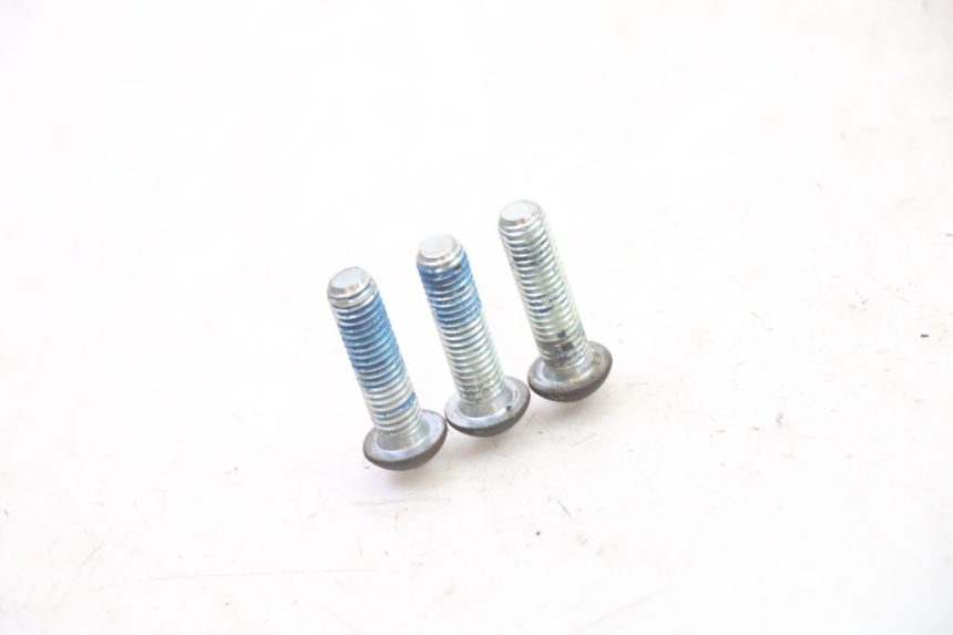 photo de BULLONE DEL DISCO DEL FRENO PEUGEOT SPEEDAKE 50 (1995 - 1997) - Zoom sullo stato d'uso