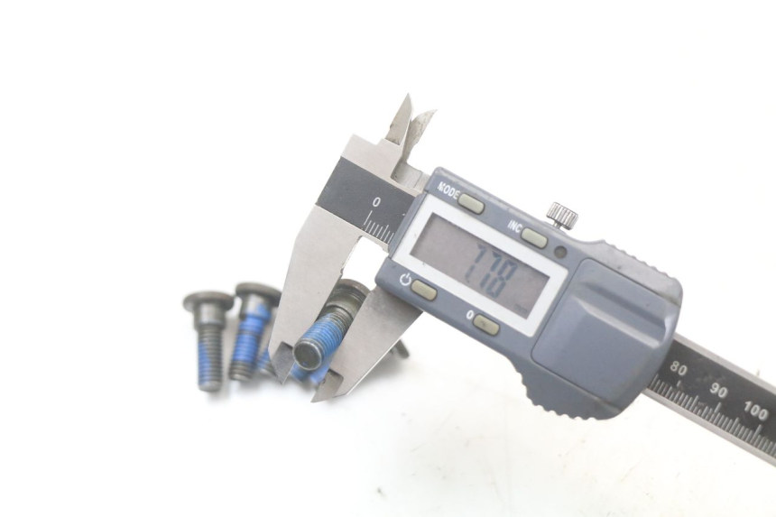 photo de BULLONE DEL DISCO DEL FRENO KYMCO SUPER 8 125 (2008 - 2015) - Primo piano tecnico