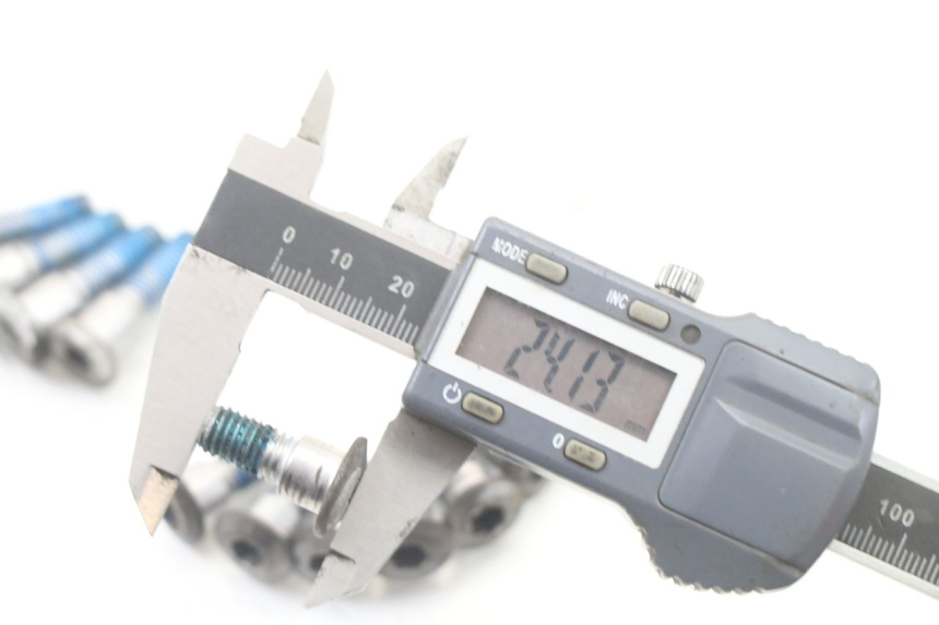 photo de BULLONE DEL DISCO DEL FRENO SUZUKI GSX F GSXF 650 (2007 - 2015) - Ricambio usato controllato