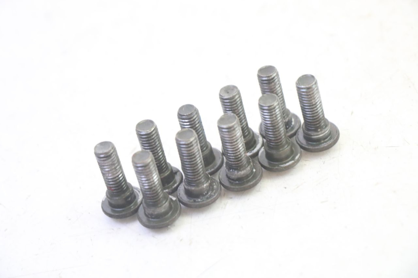 photo de BULLONE DEL DISCO DEL FRENO PEUGEOT TWEET PRO EFI 4T 50 (2021 - 2022) - Zoom sullo stato d'uso