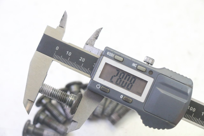 photo de BULLONE DEL DISCO DEL FRENO PEUGEOT TWEET PRO EFI 4T 50 (2021 - 2022) - Altra angolazione