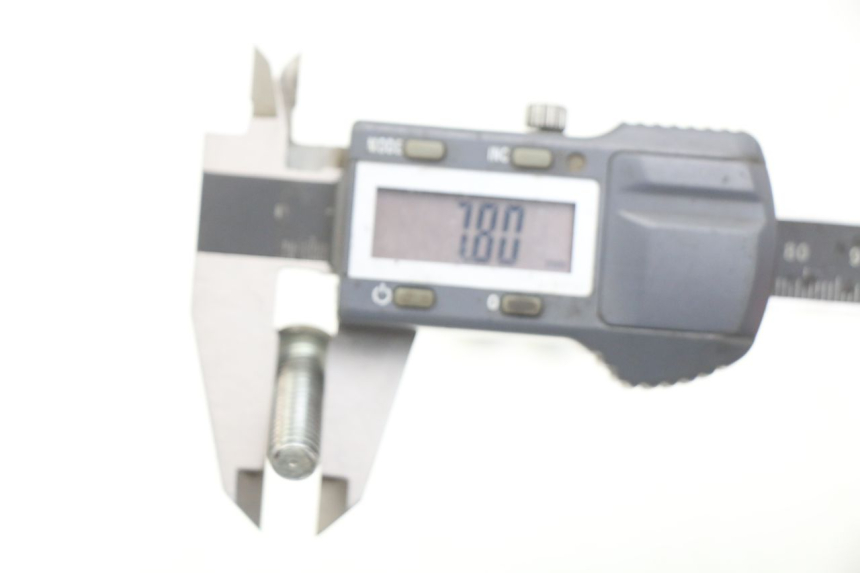 photo de BULLONE DEL DISCO DEL FRENO PEUGEOT VIVACITY 125 (2010 - 2017) - Primo piano tecnico