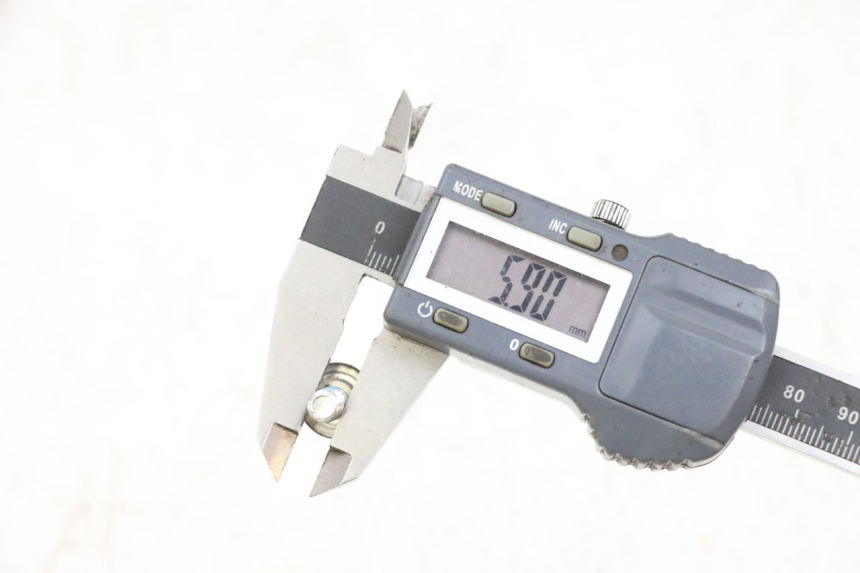 photo de VIS DISCO DEL FRENO YAMAHA X-MAX XMAX 125 (2010 - 2013) - Zoom sullo stato d'uso