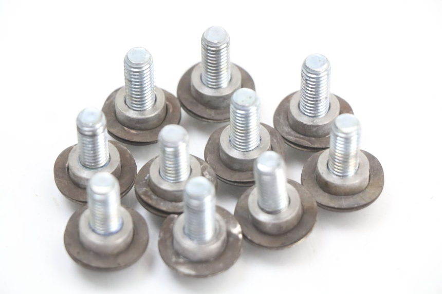 photo de VIS DISCO DEL FRENO PIAGGIO X10 125 (2012 - 2017) - Zoom sullo stato d'uso