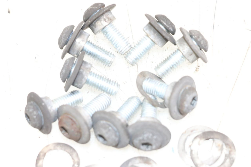 photo de VIS DISCO DEL FRENO PIAGGIO X10 125 (2012 - 2017) - Dettaglio del componente