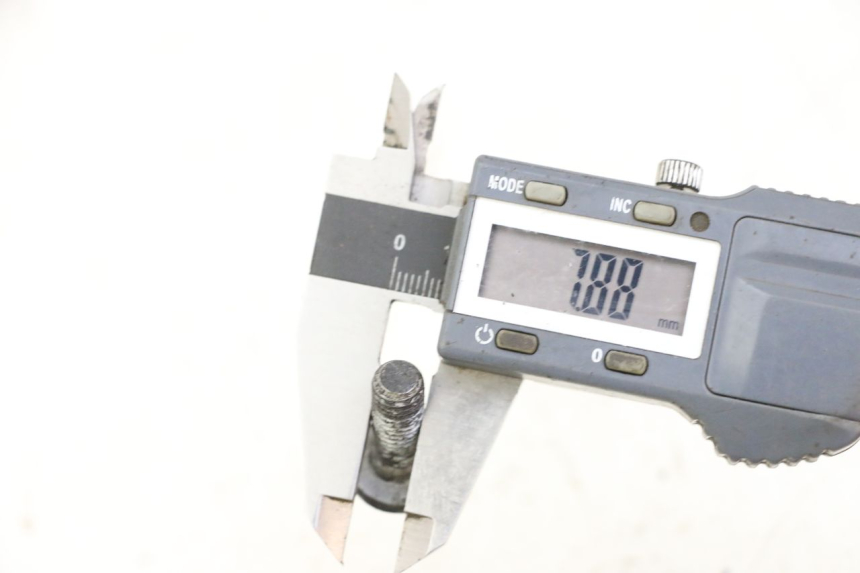 photo de BULLONE DEL DISCO DEL FRENO YAMAHA XJN DIVERSION 600 (2000 - 2003) - Zoom sullo stato d'uso