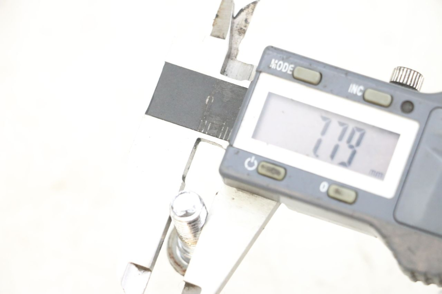 photo de BULLONE DEL DISCO DEL FRENO SYM XS 125 (2007 - 2016) - Zoom sullo stato d'uso