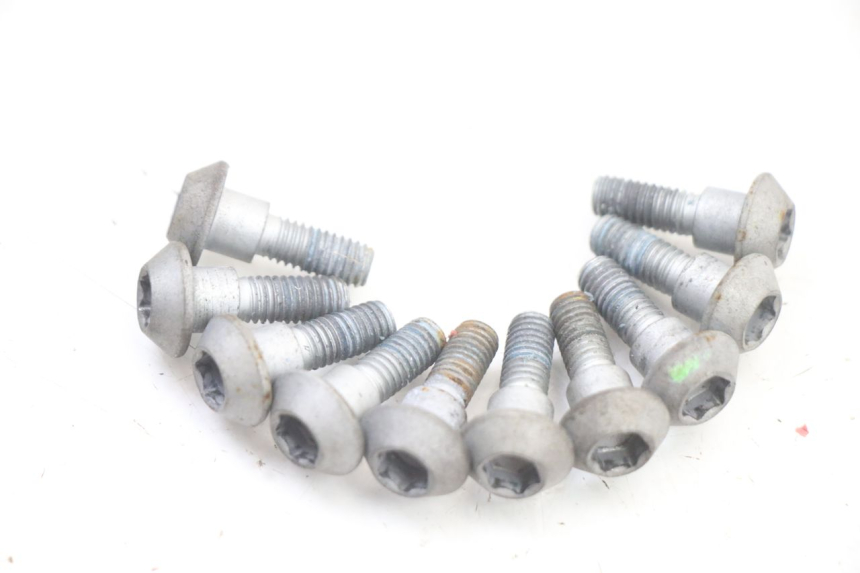 photo de BULLONE DEL DISCO DEL FRENO YAMAHA TRACER 7 700 (2020 - 2024) - Zoom sullo stato d'uso