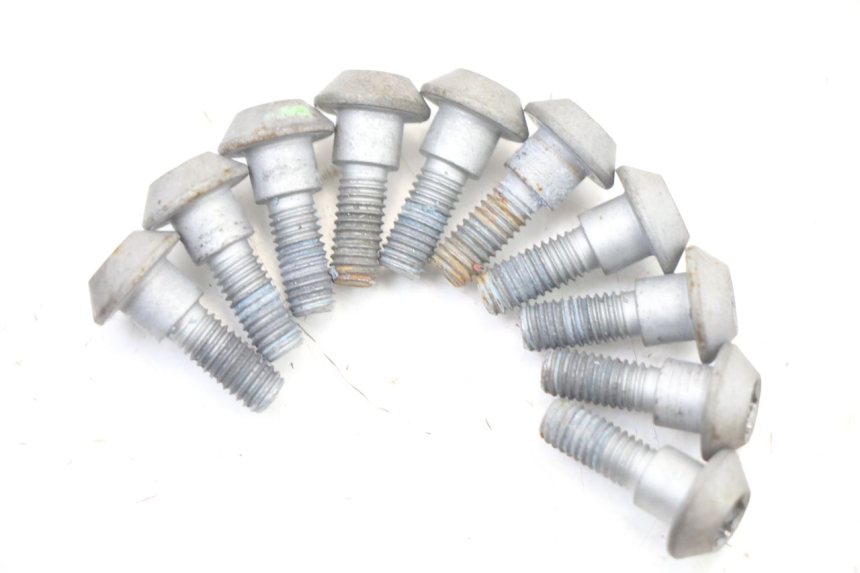 photo de BULLONE DEL DISCO DEL FRENO YAMAHA TRACER 7 700 (2020 - 2024) - Stato della superficie e materiale