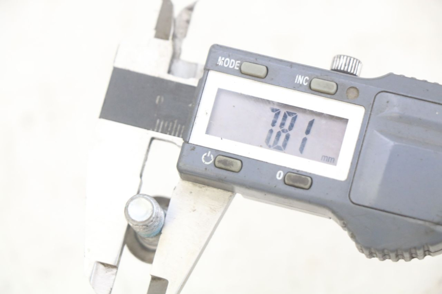 photo de VIS DISCO DEL FRENO YAMAHA YP MAJESTY 400 (2004 - 2008) - Zoom sullo stato d'uso