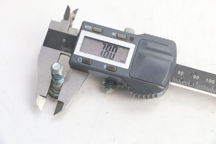 photo de BULLONE DEL DISCO DEL FRENO YAMAHA YP MAJESTY 125 (1998 - 2001) - Altra angolazione