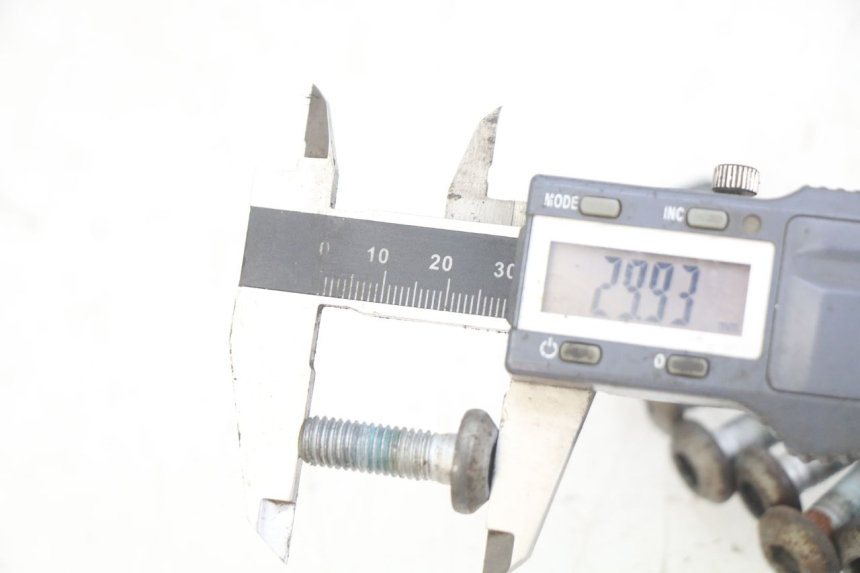 photo de VIS DISCO DEL FRENO YAMAHA YZF R THUNDERCAT 600 (1996 - 2003) - Dettaglio del componente